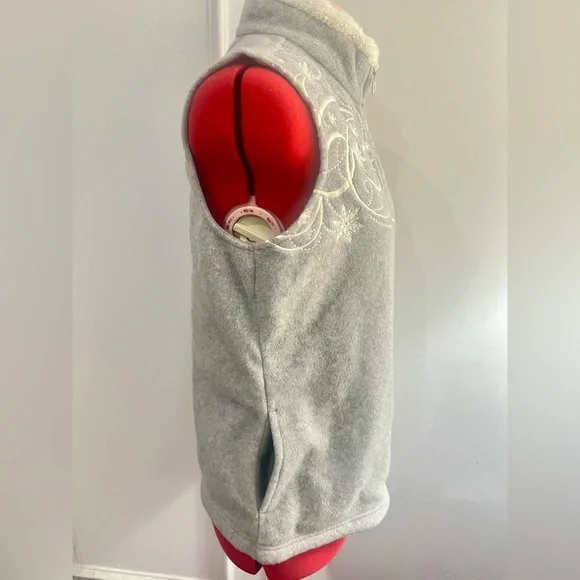 Croft & Barrow Gray Fleece Vest with Snowflake Embroidered Design small festive - Picture 7 of 10